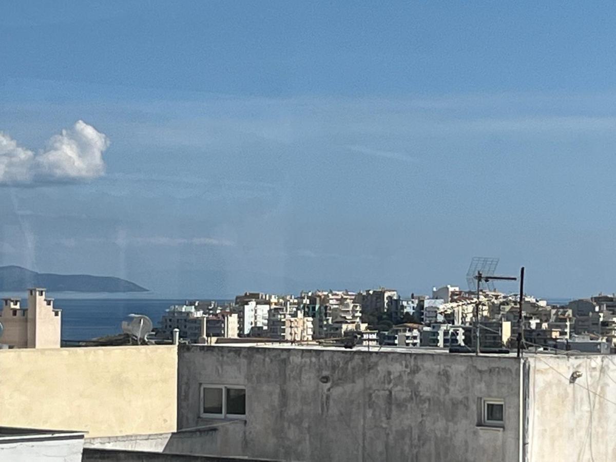 Christos Apartment Rafina  Exterior photo